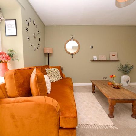 The Lilley Pad In Ludlow Cosy, Central, Perfect For Couples, Netflix & Parking Permit Exteriör bild