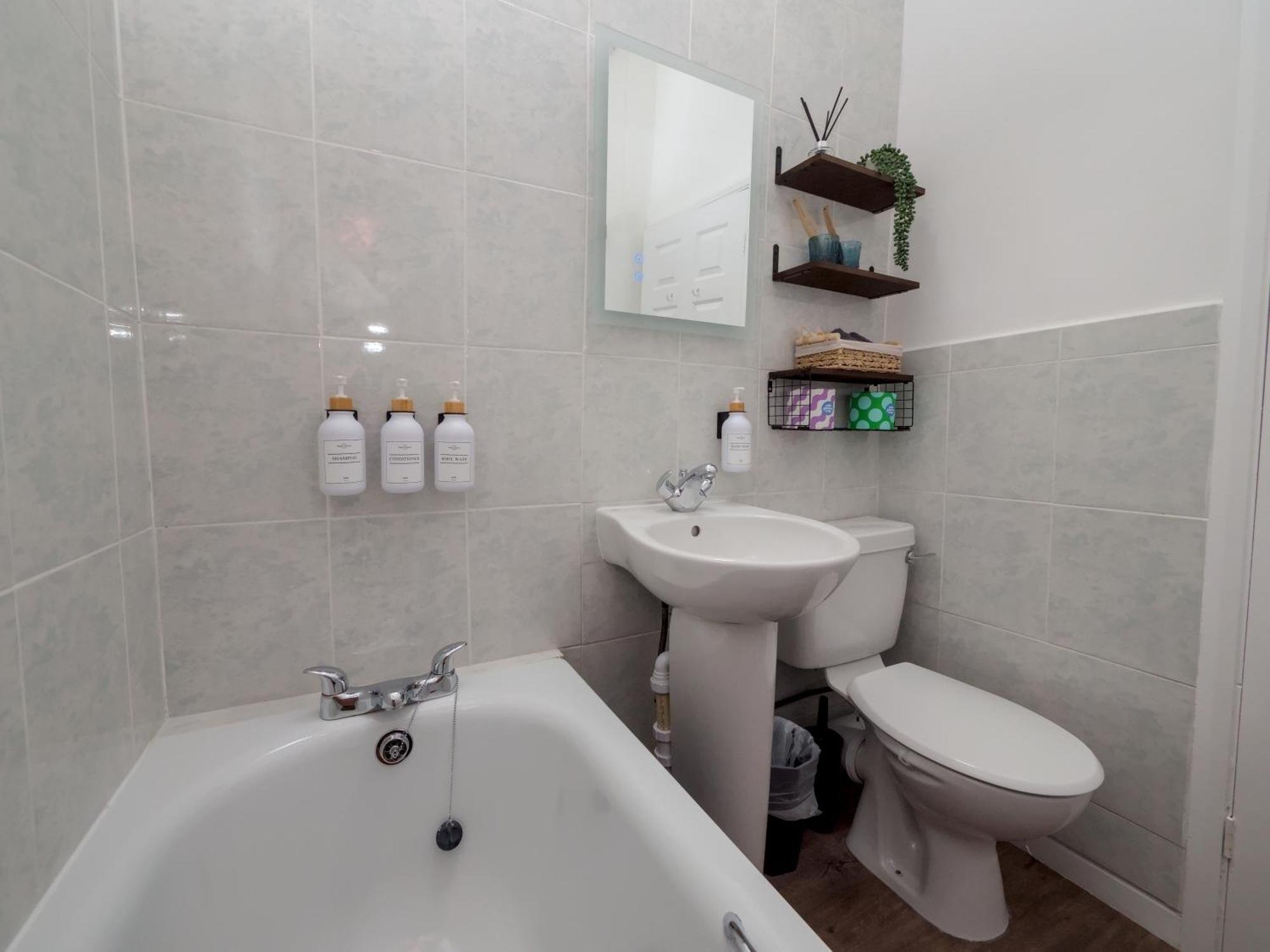 The Lilley Pad In Ludlow Cosy, Central, Perfect For Couples, Netflix & Parking Permit Exteriör bild